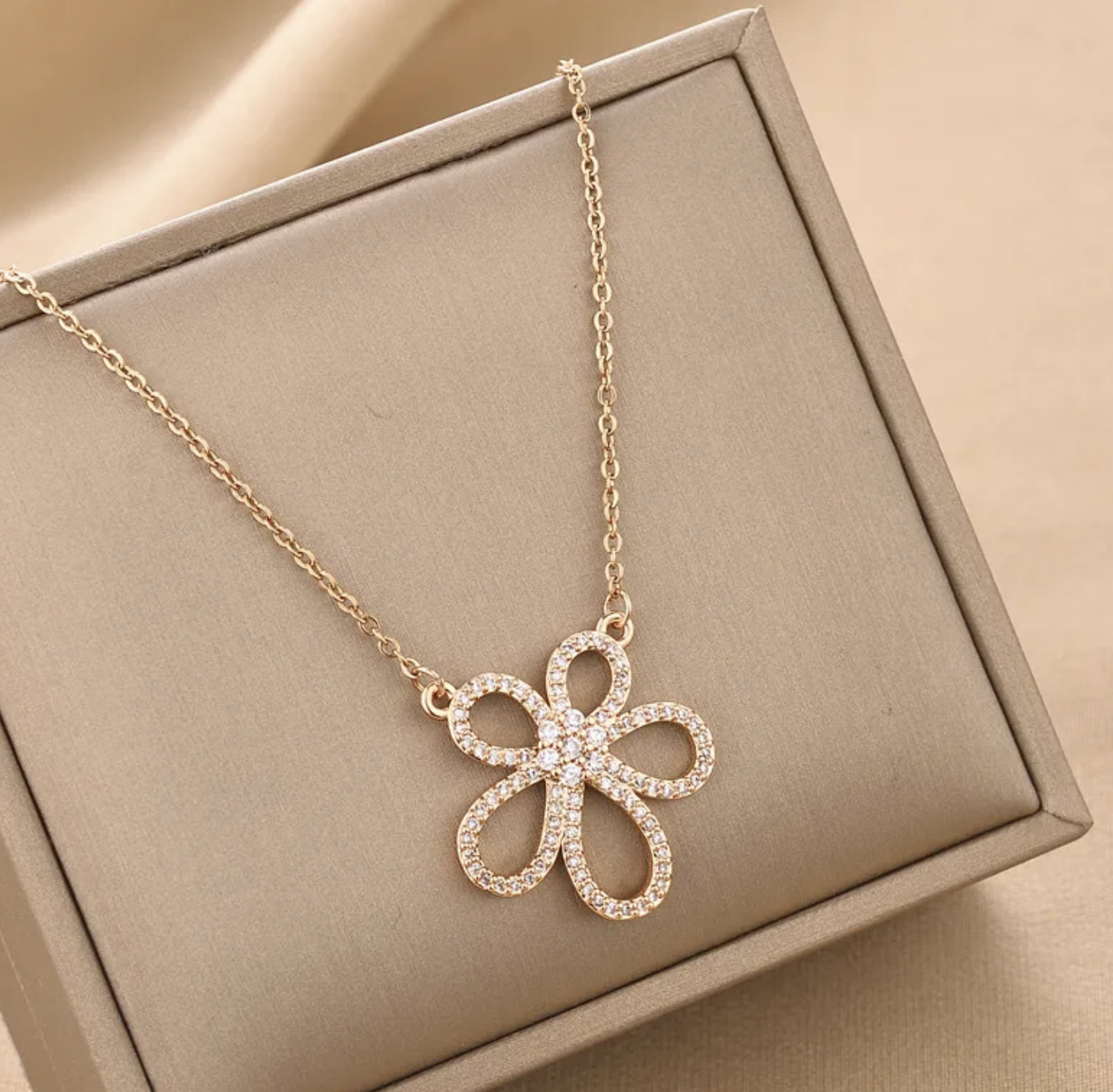 Abstract Flower Necklace