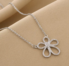 Abstract Flower Necklace