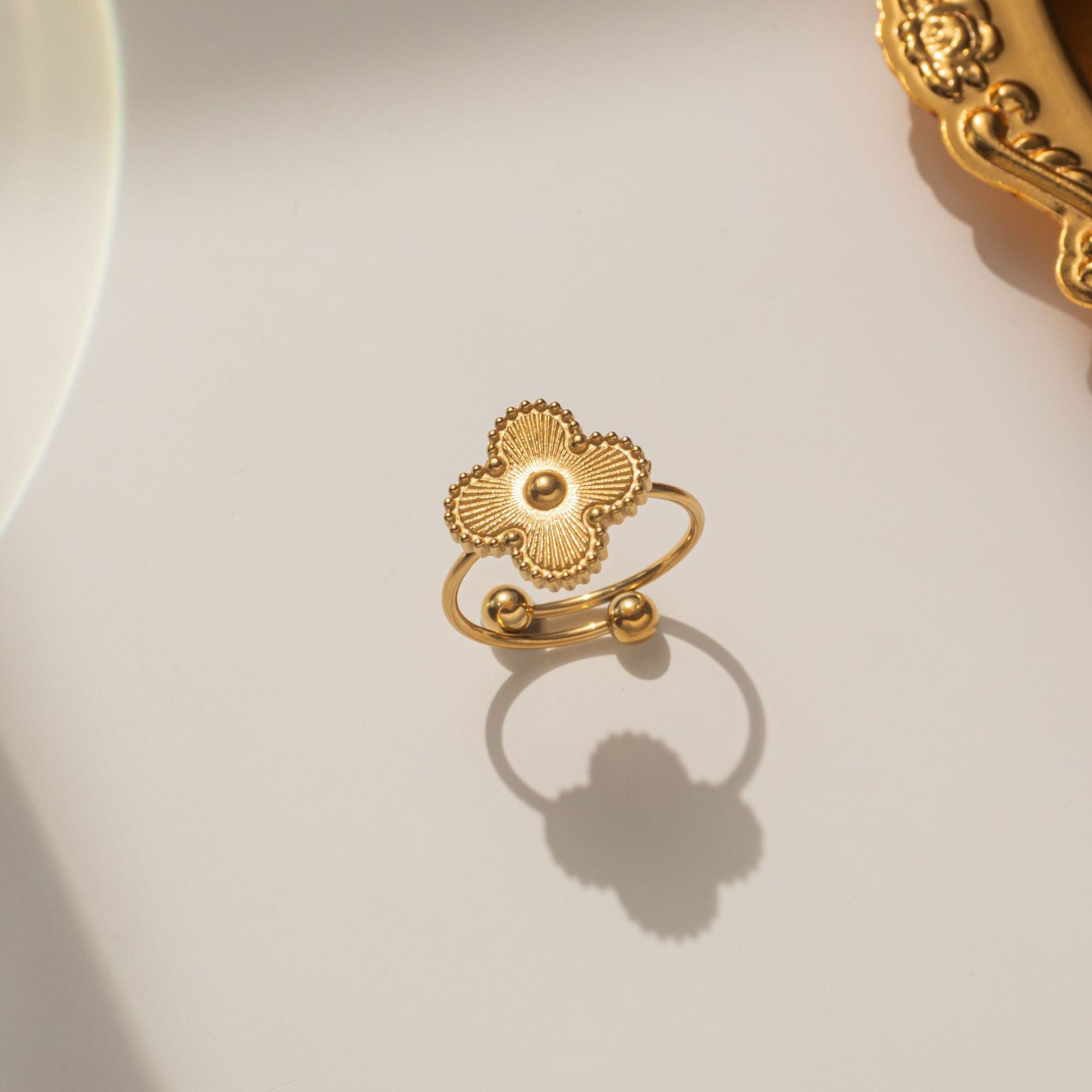 Flower Stainless Steel Necklace/Ring/Suds/Bracelet