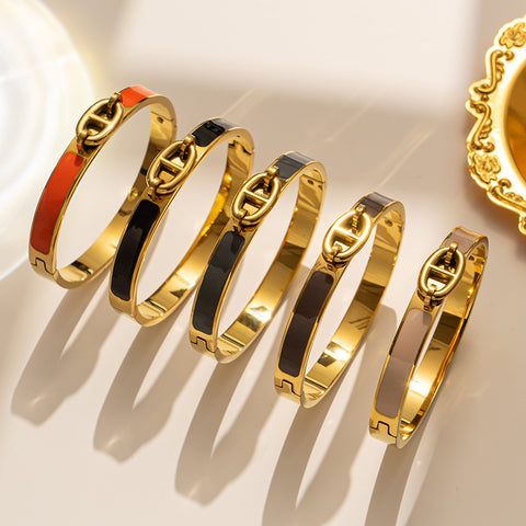 Oval Design Stainless Steel Coloful Bangle