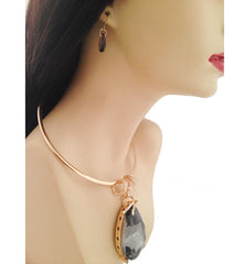 Gold Large Black Teardrop Pendant Choker Set