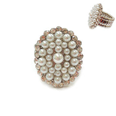 Oval Pearl Ring