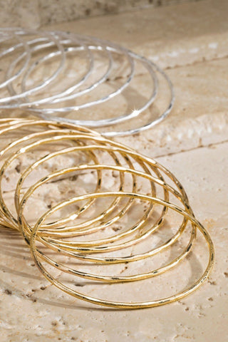 Stacking Hammered Metal 8 Pieces Bangle Bracelet Set