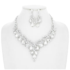 White Rhinestone Pearl Necklace