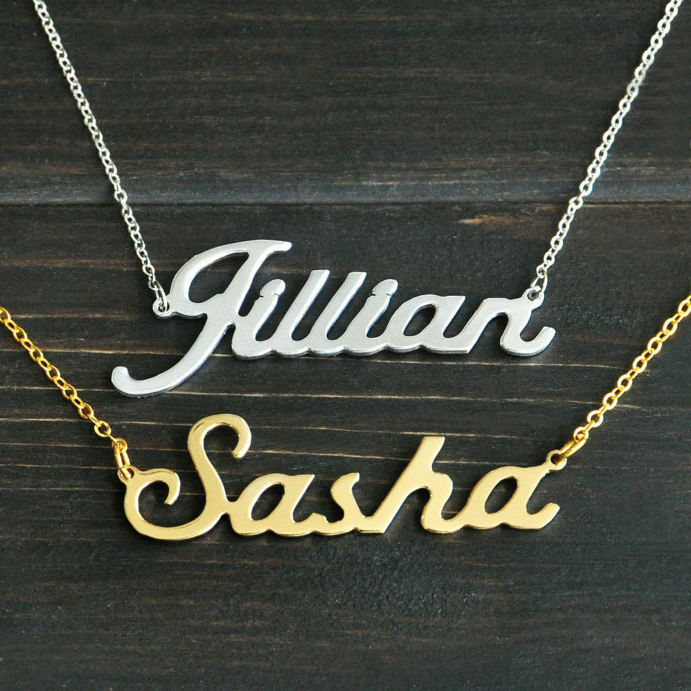 Sasha Personalized Name Necklace