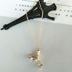 Gold Hammered Bamboo Pendant Necklace